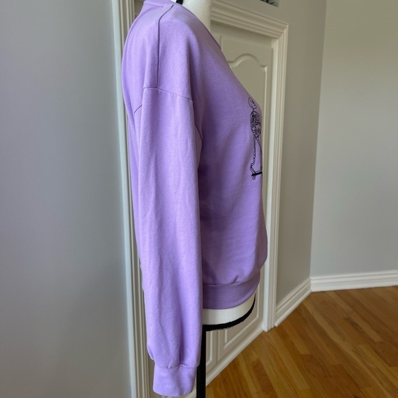 Skateboarding Skeletons sweatshirt in a size extra small - Picture 11 of 13